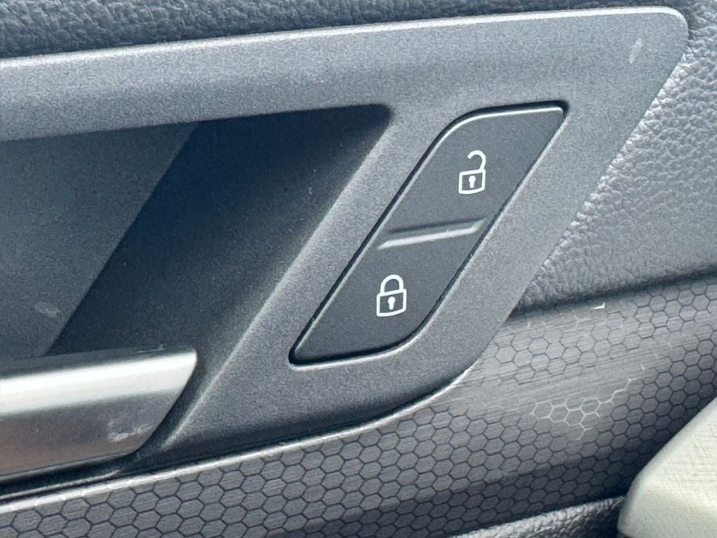 2023 Volkswagen Golf GTI 2.0T SE