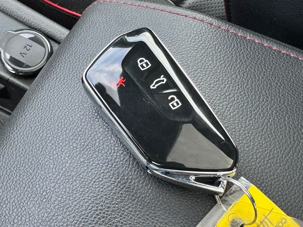 2023 Volkswagen Golf GTI 2.0T SE