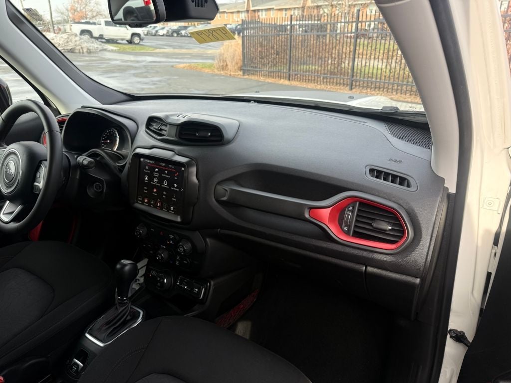 2023 Jeep Renegade Trailhawk