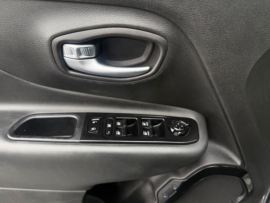 2022 Jeep Renegade Altitude