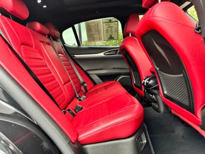 2023 Alfa Romeo Stelvio Veloce