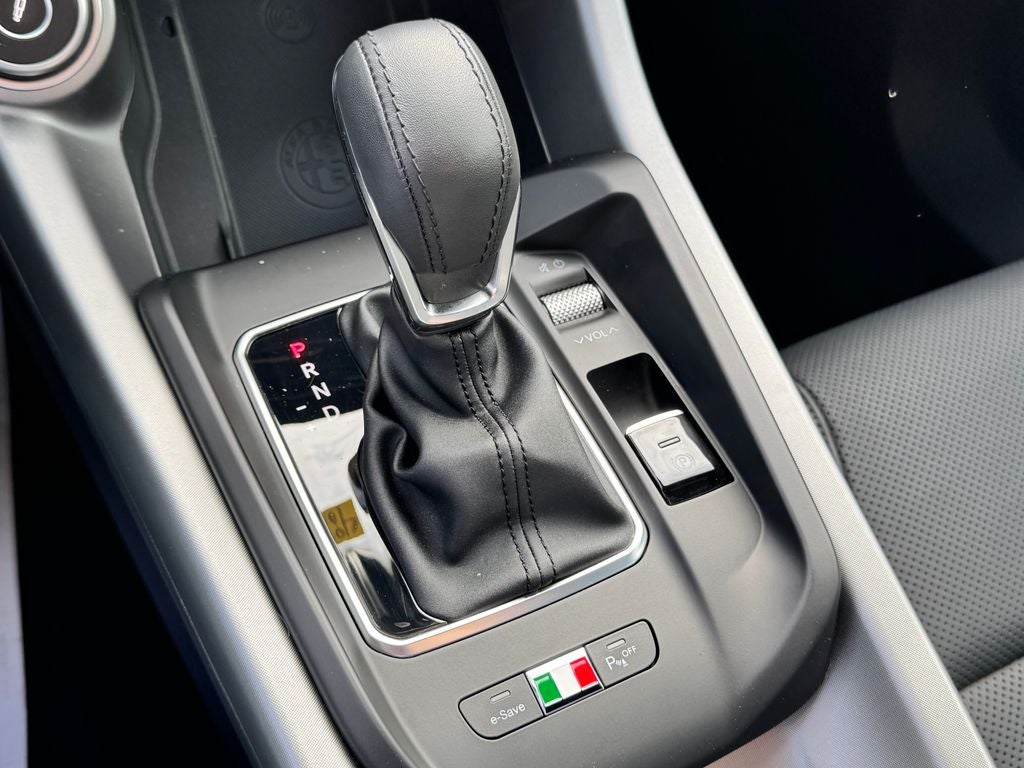 2024 Alfa Romeo Tonale Veloce