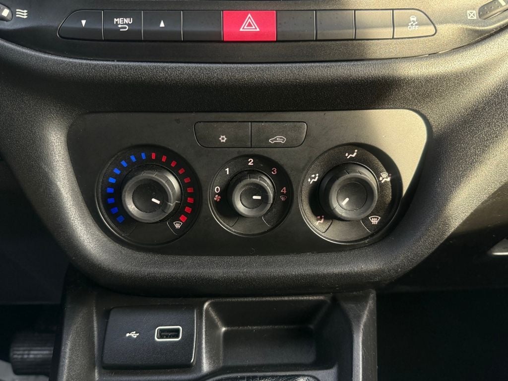 2022 RAM ProMaster City Base